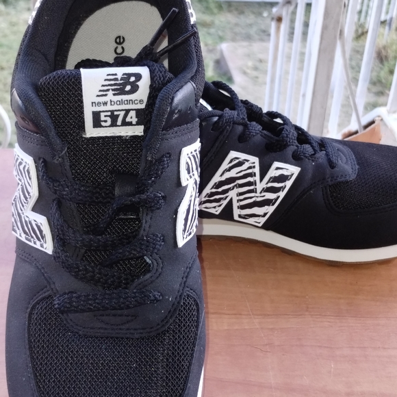 Shoes - Picture 3 of 5